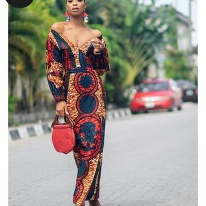 Never worn beautiful off the shoulder dress